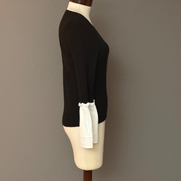 Maeve Anthropologie Bell Sleeve Black White Sweater Sz L Seen On TV Unprisoned - Picture 5 of 9